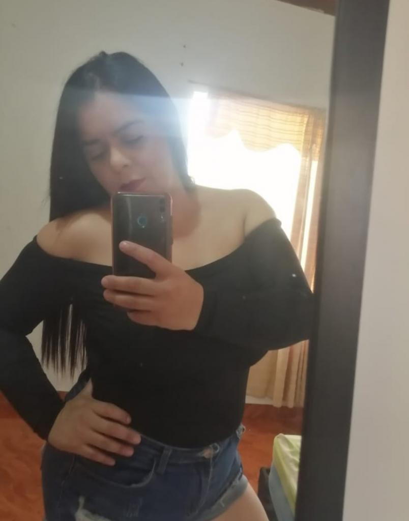 Chica busca chico en Granada: 