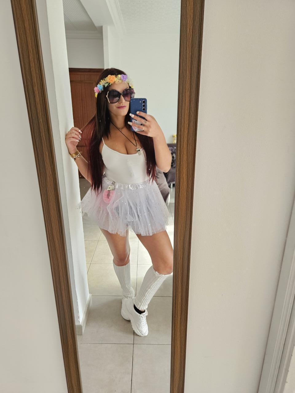 Chica busca chico en Tenerife: 