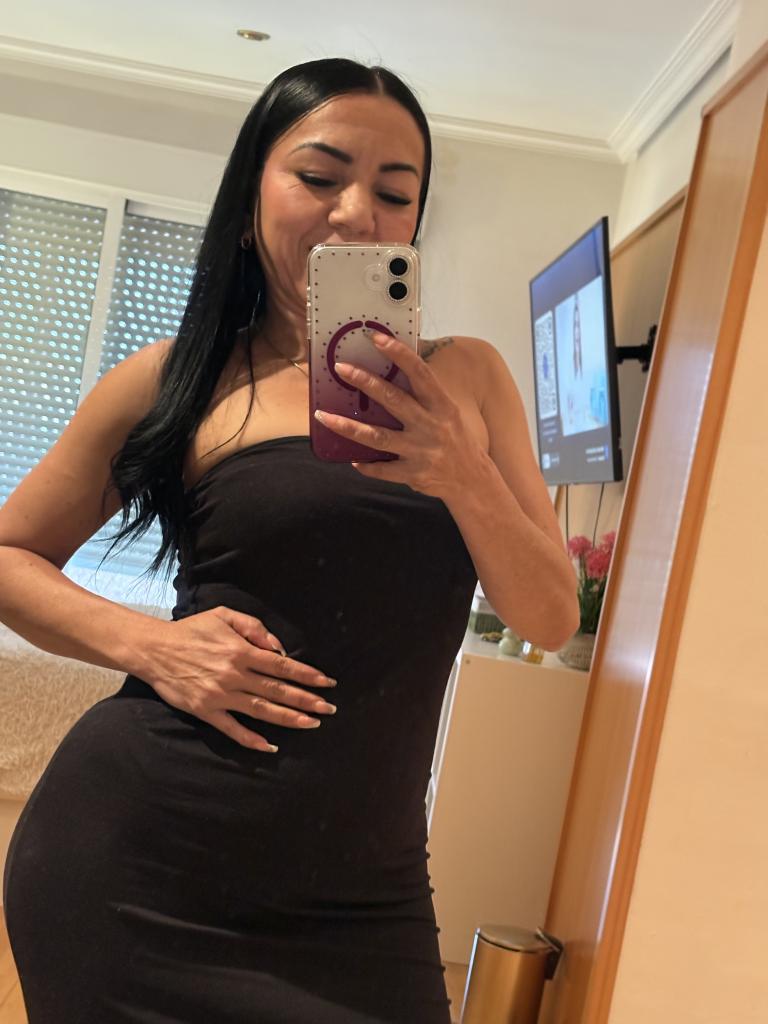 Chica busca chico en Murcia: 