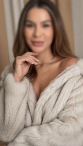 604258393: Chica busca chico en Barcelona