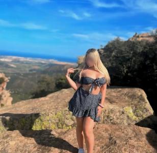 661096742: Chica busca chico en Cádiz