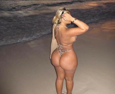 673581411: Chica busca chico en Cádiz