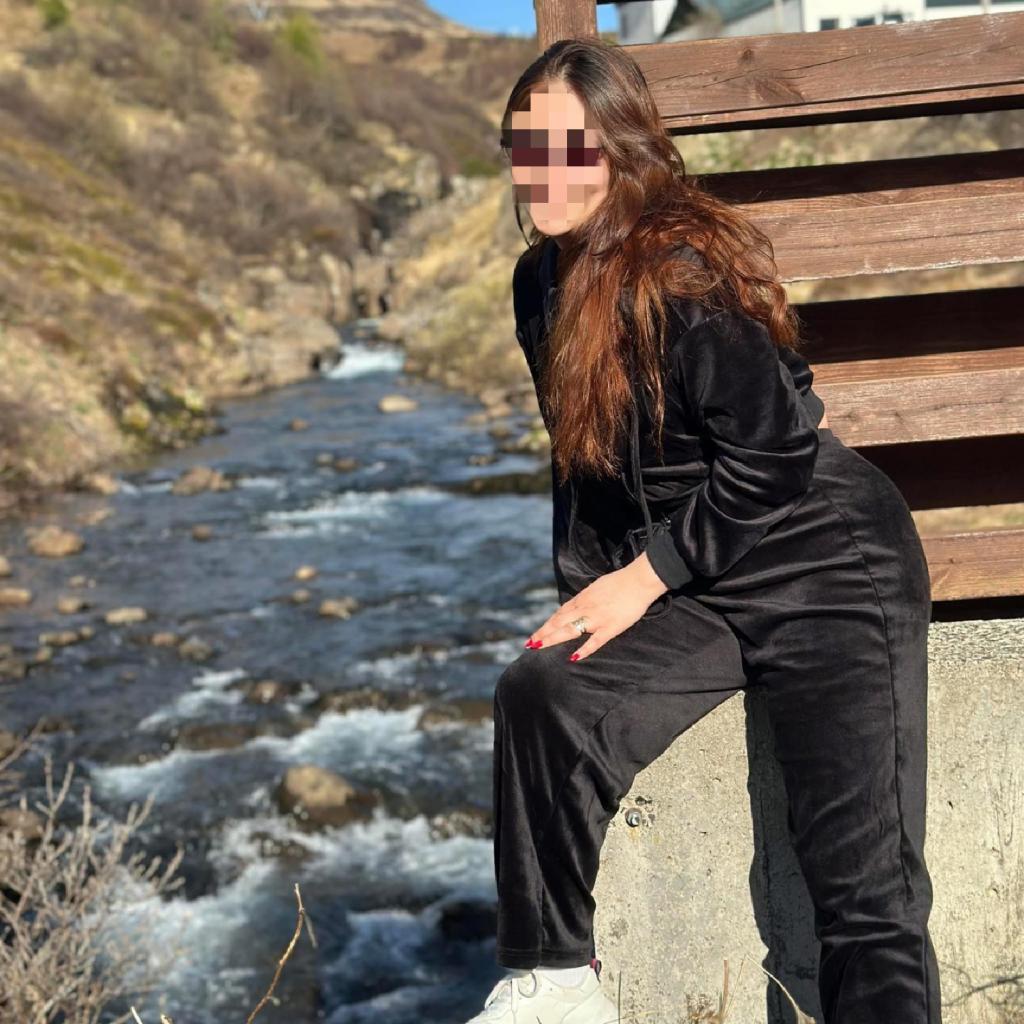 Chica busca chico en Cádiz: 