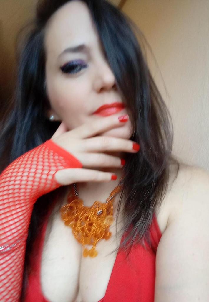 Chica busca chico en Madrid: 