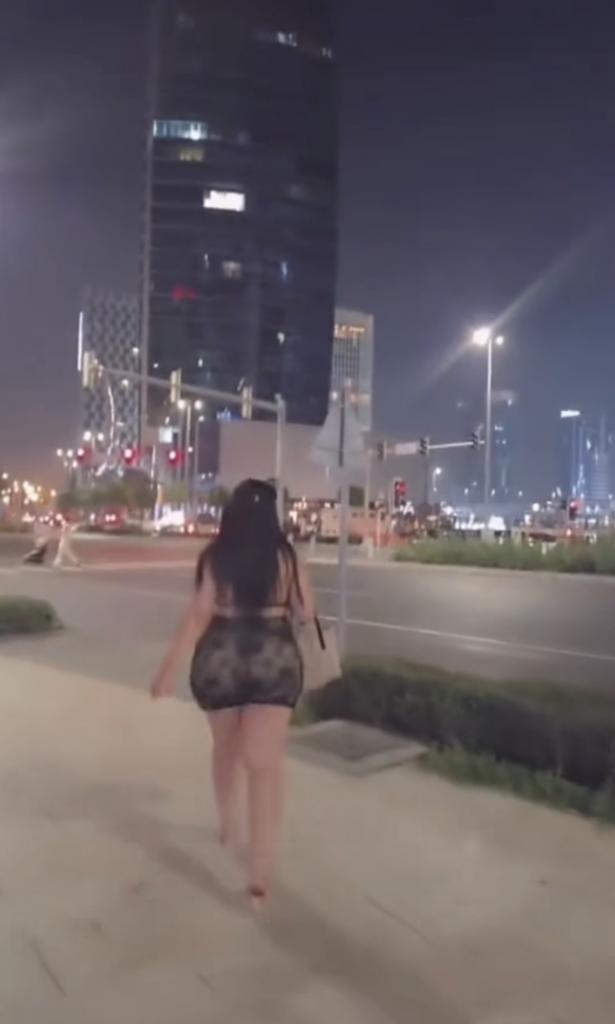 Chica busca chico en Granada: 