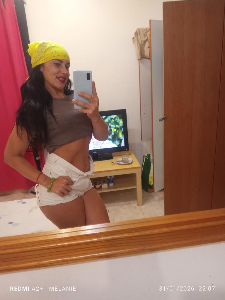 604229020: Chica busca chico en Las Palmas