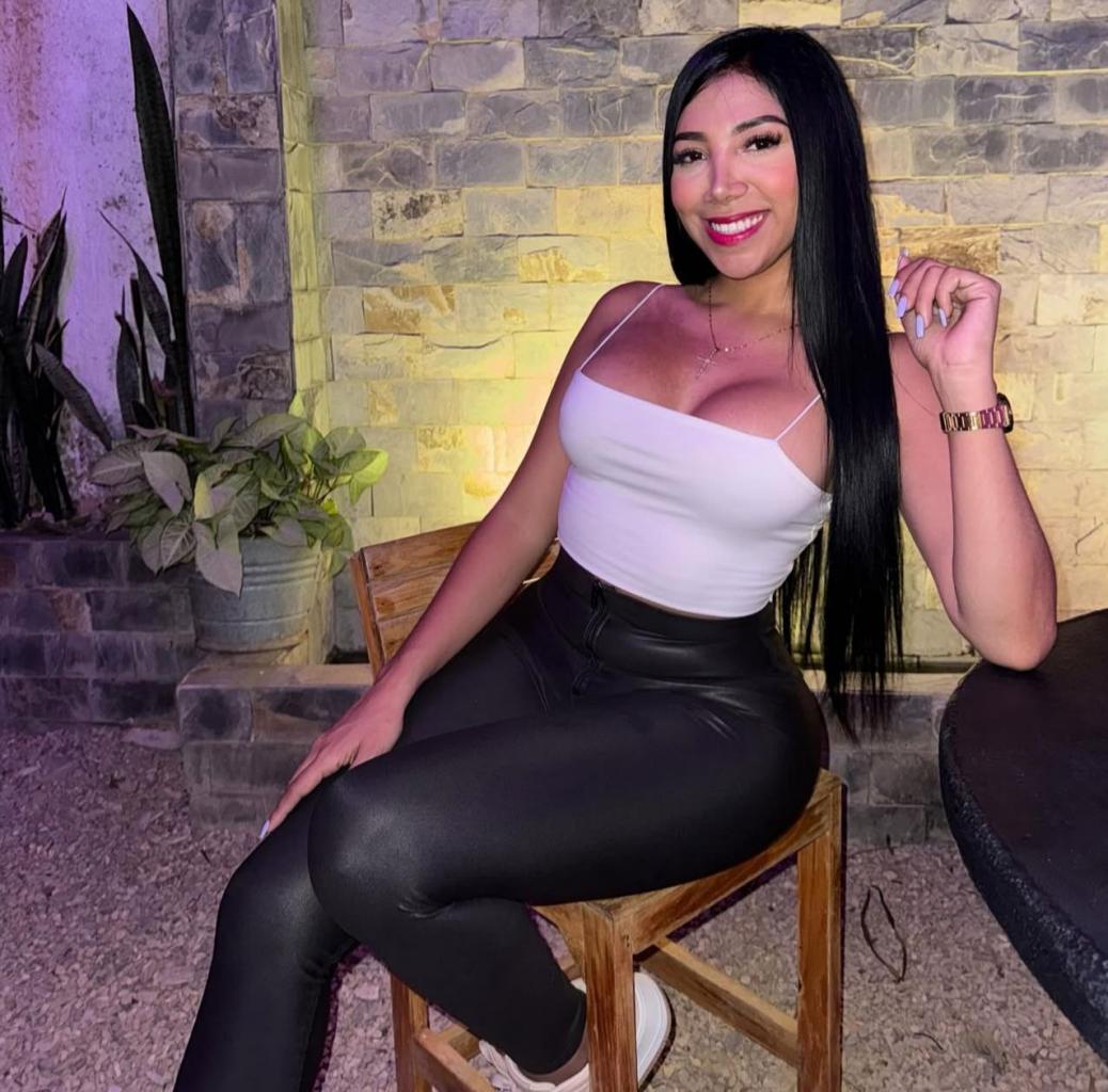 Chica busca chico en Murcia: 