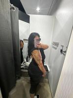 643479341: Chica busca chico en Toledo