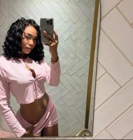 614965011: Chica busca chico en Granada