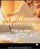 633220854: Chica busca chico en Sevilla