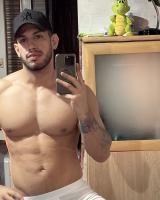 643852366: Chico busca chica en Granada