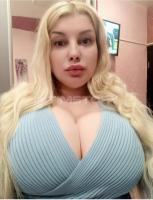 697933315: Chica busca chico en Barcelona