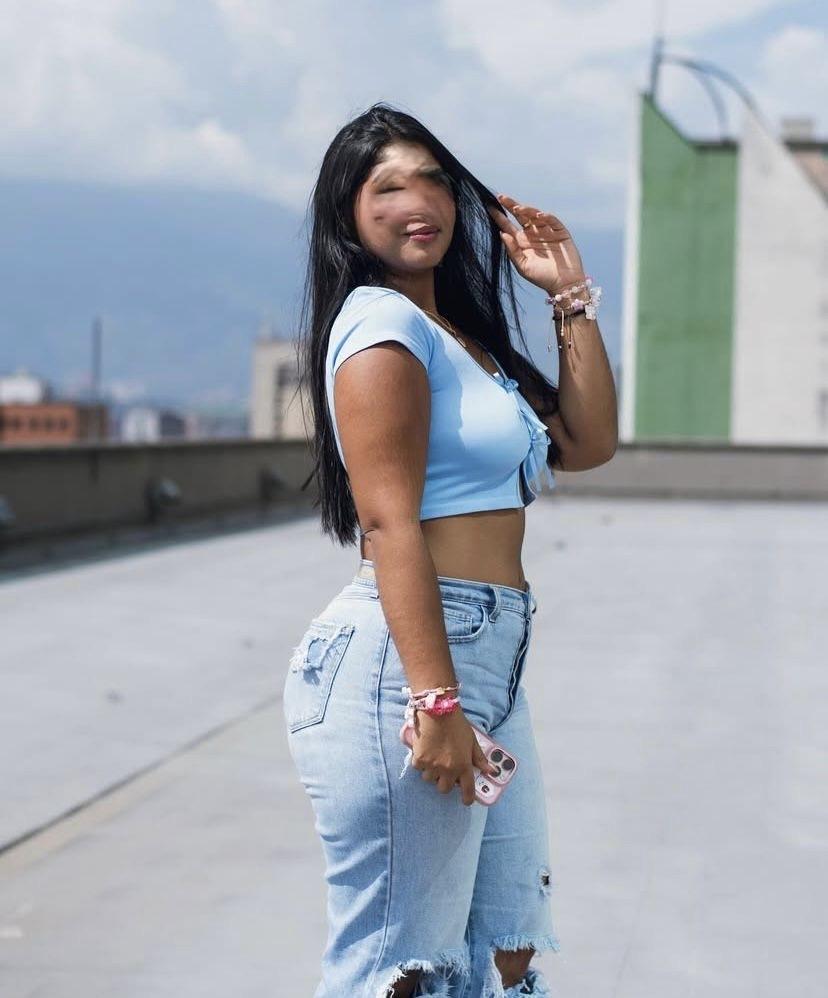 Chica busca chico en Almería: 