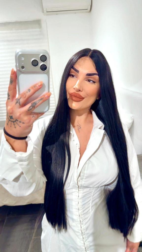 Chica busca chico en Cádiz: 