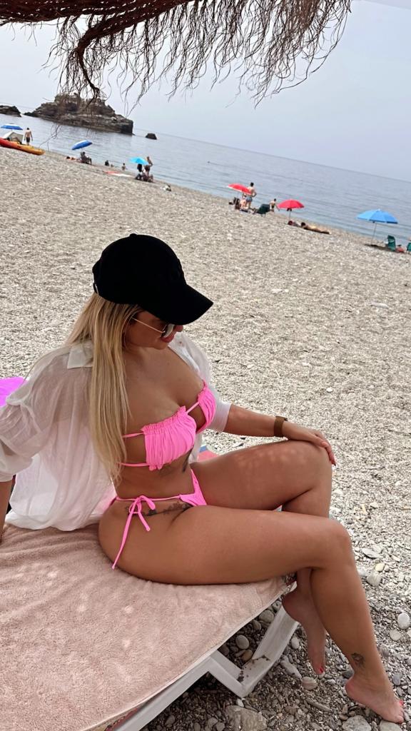 Chica busca chico en Málaga: Chica busca chico