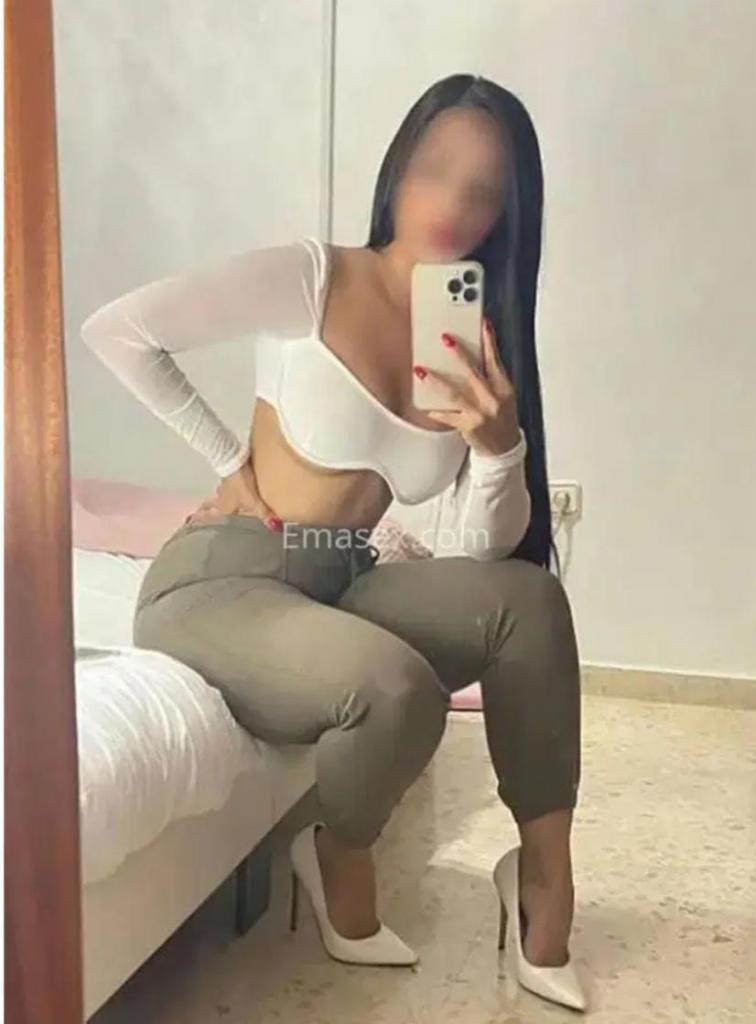 613573437: Chica busca chico en Badajoz