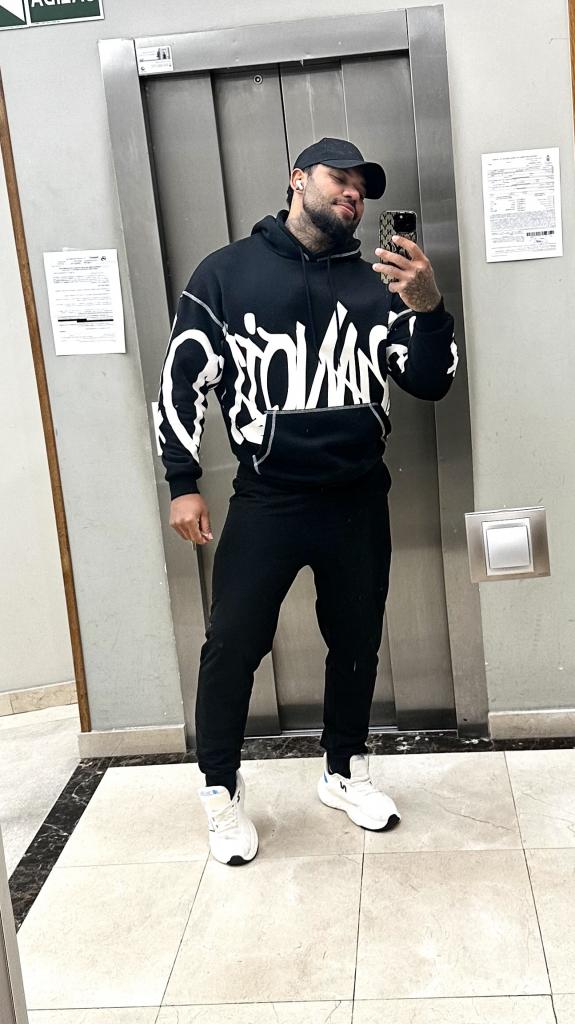 Chico busca chica en Pontevedra: 