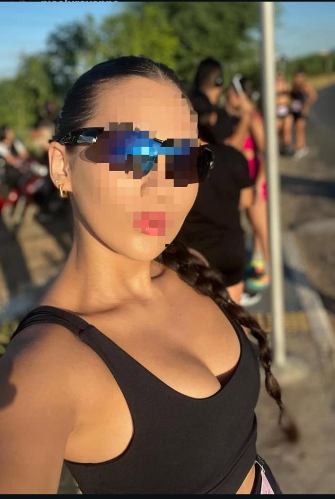 Chica busca chico en Tenerife: 