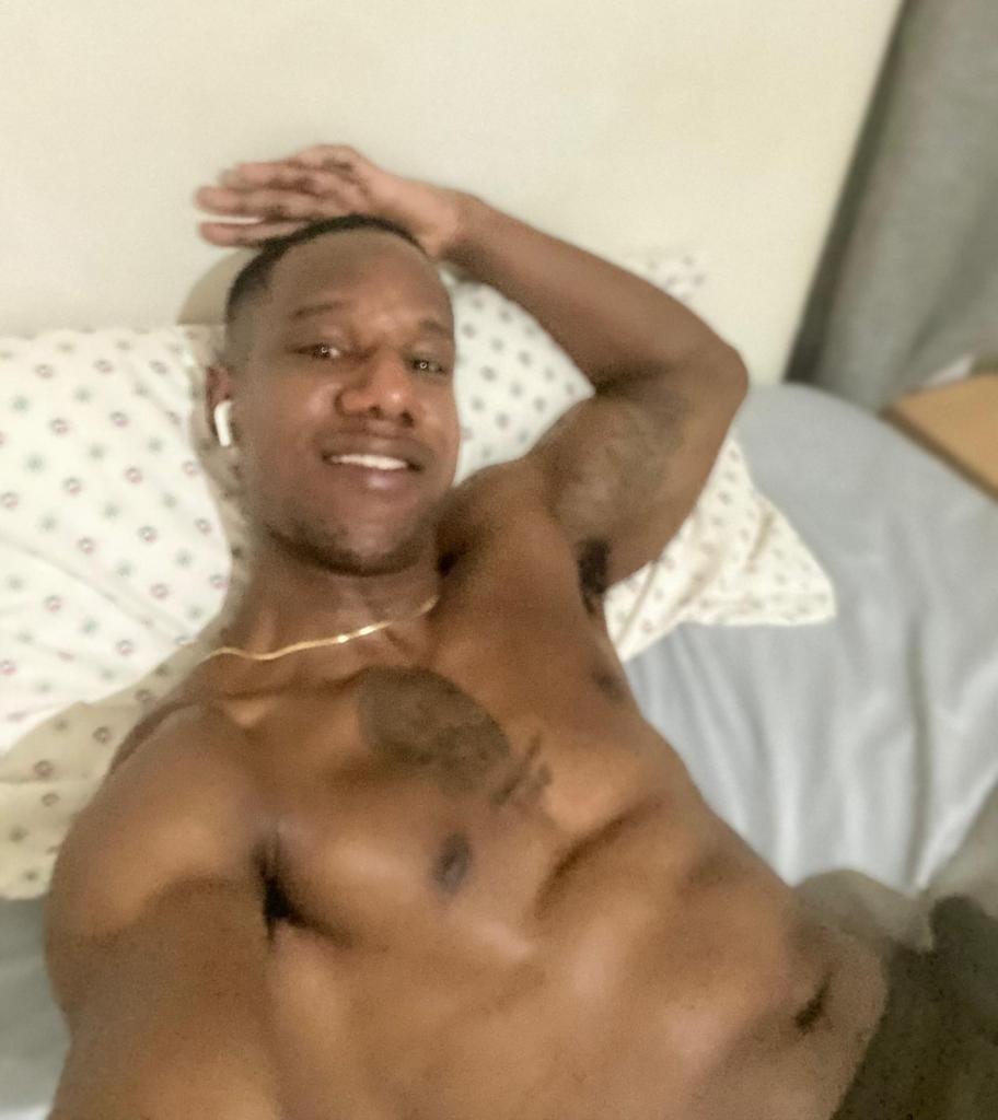 603945330: Chico busca chica en Barcelona