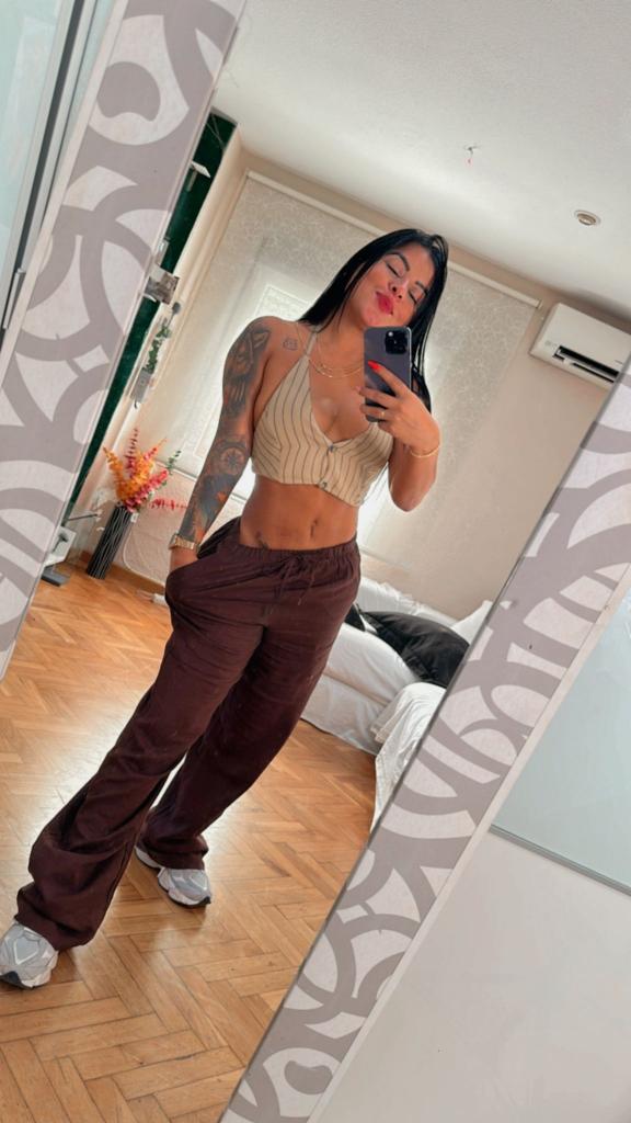 Chica busca chico en Tenerife: 