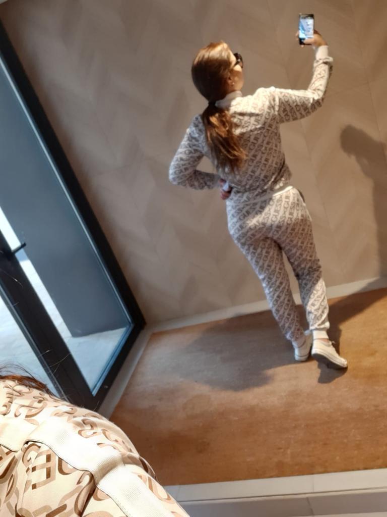 604259177: Chica busca chico en Madrid