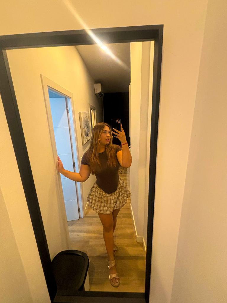 Chica busca chico en Sevilla: 