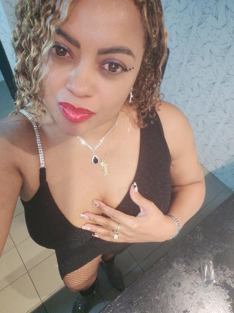 Chica busca chico en Zaragoza: 