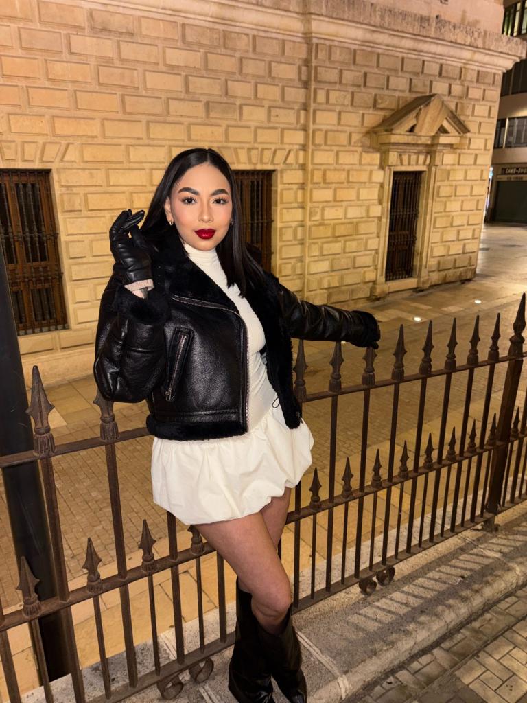 Chica busca chico en Málaga: 