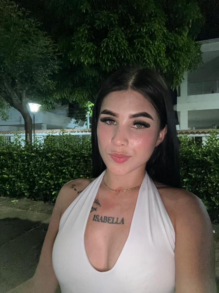 614937126: Chica busca chico en Cantabria