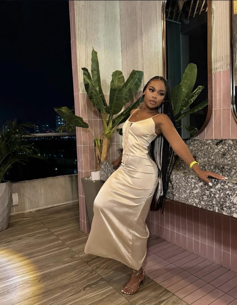 Travesti en Alicante: 