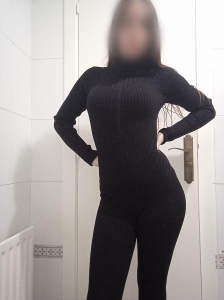 Chica busca chico en Pontevedra: 