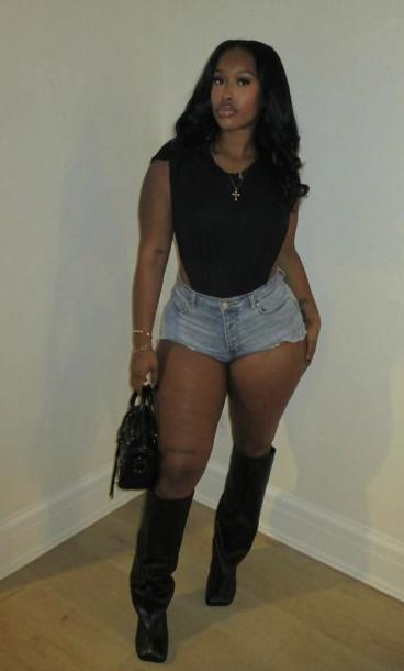 632726780: Chica busca chico en Cuenca