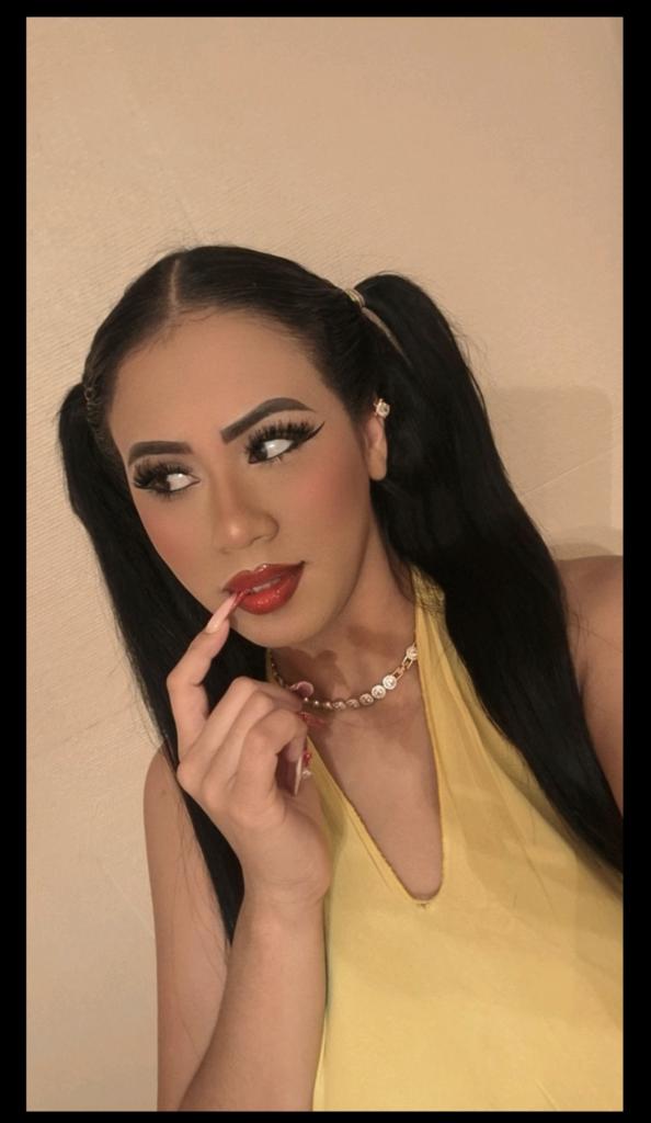 Chica busca chico en Almería: 