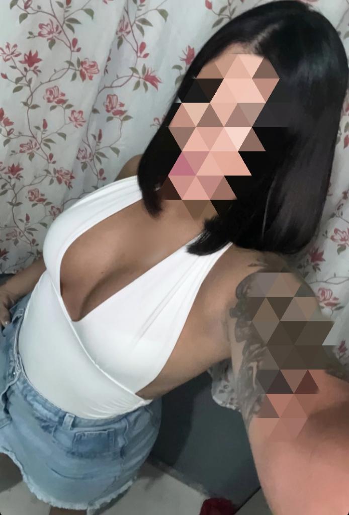 633495534: Chica busca chico en Orense