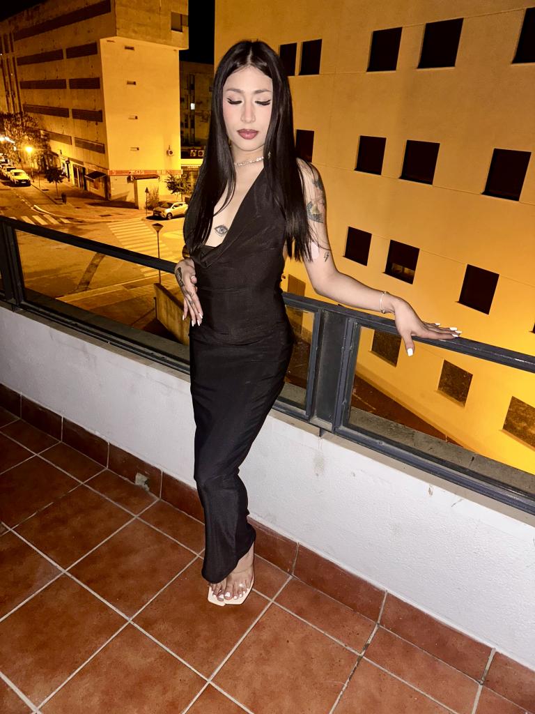 682489887: Transexual en Sevilla