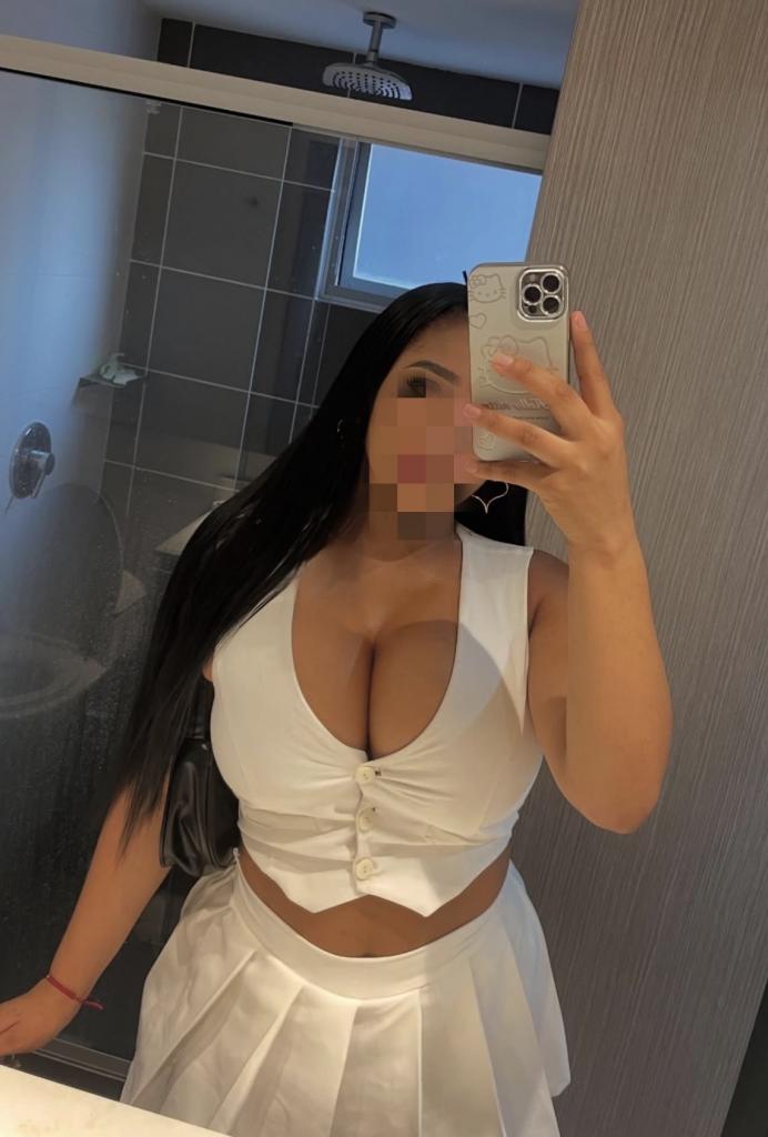 624144150: Chica busca chico en Murcia