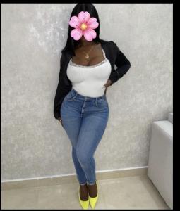 631016782: Chica busca chico en Barcelona