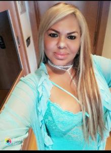 624282971: Chica busca chico en Sevilla