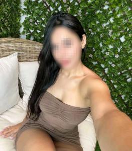 678650442: Chica busca chico en Sevilla