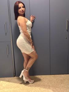 632721658: Chica busca chico en Sevilla