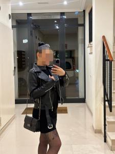 632677891: Chica busca chico en Barcelona