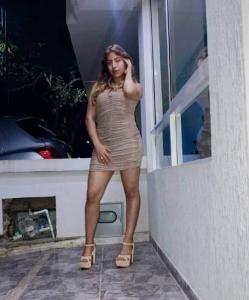 603982265: Chica busca chico en Barcelona