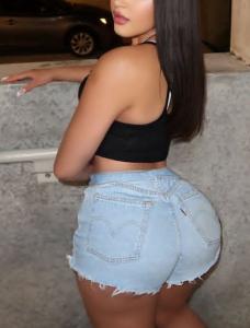 631763777: Chica busca chico en La Coruña