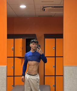 658242000: Chico busca chica en Madrid