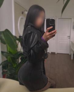 632311321: Chica busca chico en Barcelona