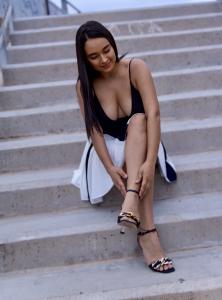 624315205: Chica busca chico en Valencia