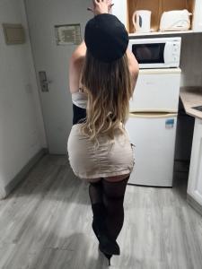 614988381: Chica busca chico en Las Palmas