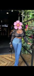 631016782: Chica busca chico en Barcelona