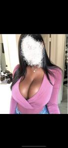 631016782: Chica busca chico en Barcelona