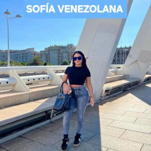 643657145: Chica busca chico en Madrid